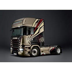 Italeri Scania R730 Streamline "Team Chimera" 1/24 Scale