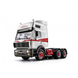Italeri Mercedez-Benz SK Eurocab 6x4 Escala 1/24