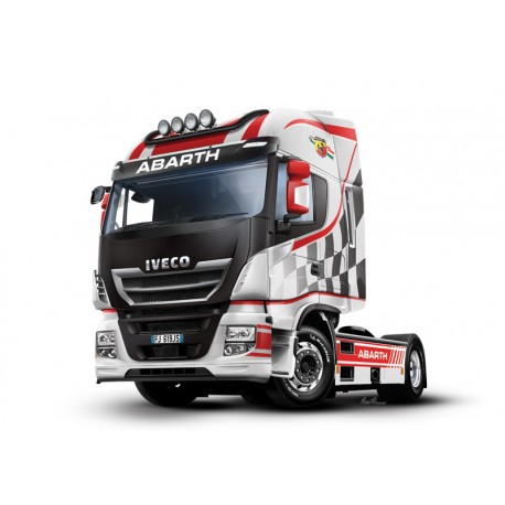 Italeri Iveco Hi-Way E5 Abarth Escala 1/24