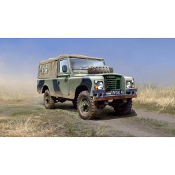 Italeri Land Rover 109’ LWB 1/35
